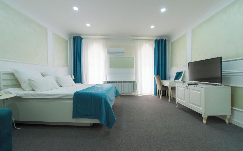 Two Seasons Boutique Hotel image