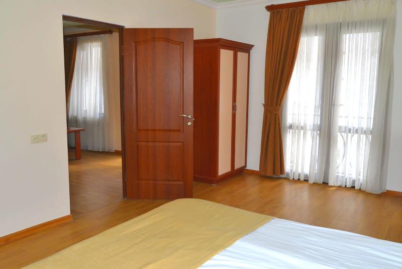 Ariana Family Hotel image