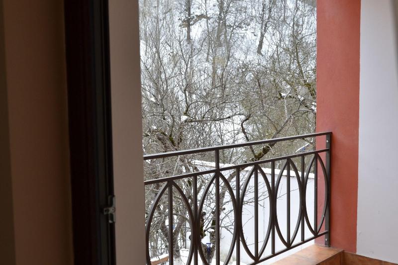 Ariana Family Hotel image