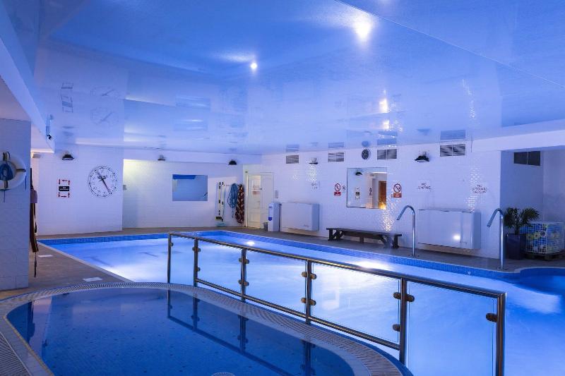 Schull Harbour Hotel image