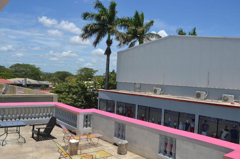 Maya Bella Downtown Hotel image