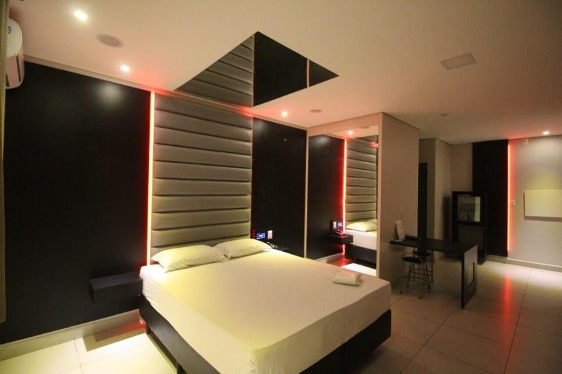 Plaza Motel - Adults Only, Votorantim