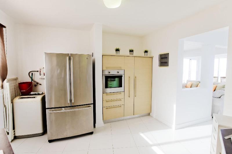 Best Family Vacation Apartment for Rent image