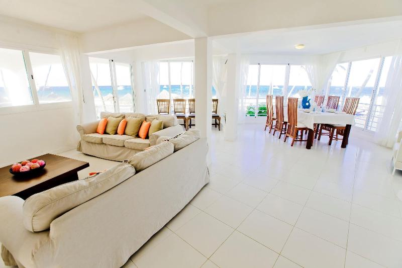 Best Family Vacation Apartment for Rent image