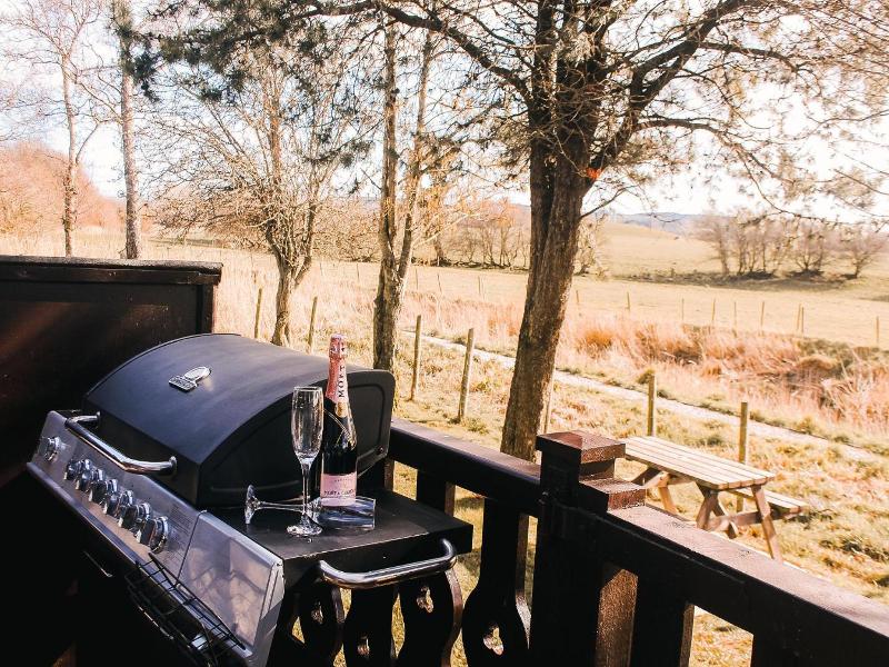 Keer Side Lodge, Luxury Lodge With Private hot tu image