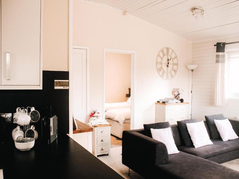 Keer Side Lodge, Luxury Lodge With Private hot tu image