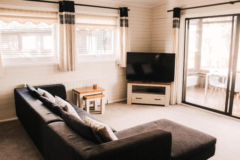 Keer Side Lodge, Luxury Lodge With Private hot tu image
