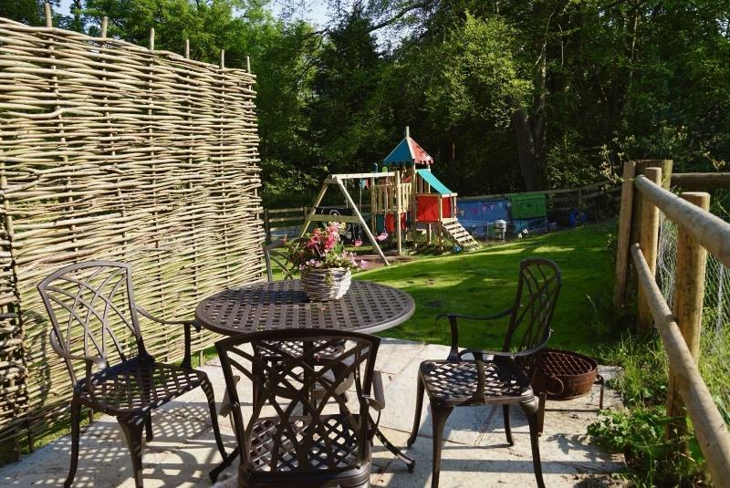 Nest Holiday Hideaway Dove Barn Amazing Location! image
