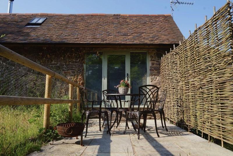 Nest Holiday Hideaway Dove Barn Amazing Location! image