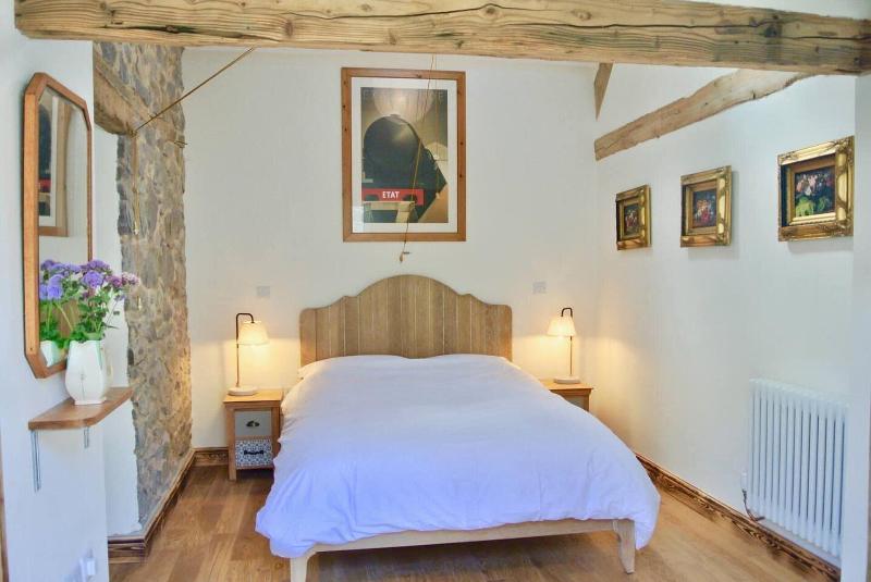 Nest Holiday Hideaway Dove Barn Amazing Location! image