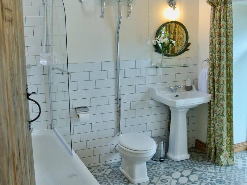 Nest Holiday Hideaway Dove Barn Amazing Location! image