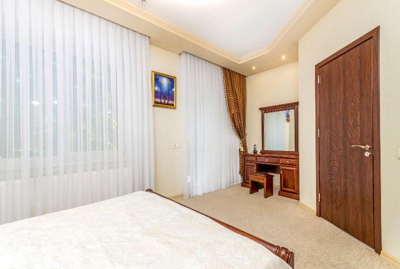 DENDRARIUM PARK ApartHotel image
