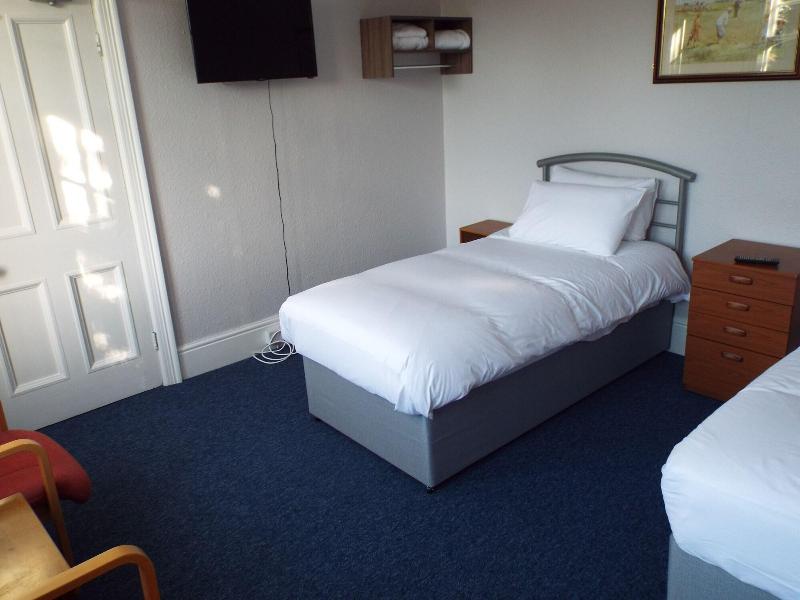 Brookside Lodge image