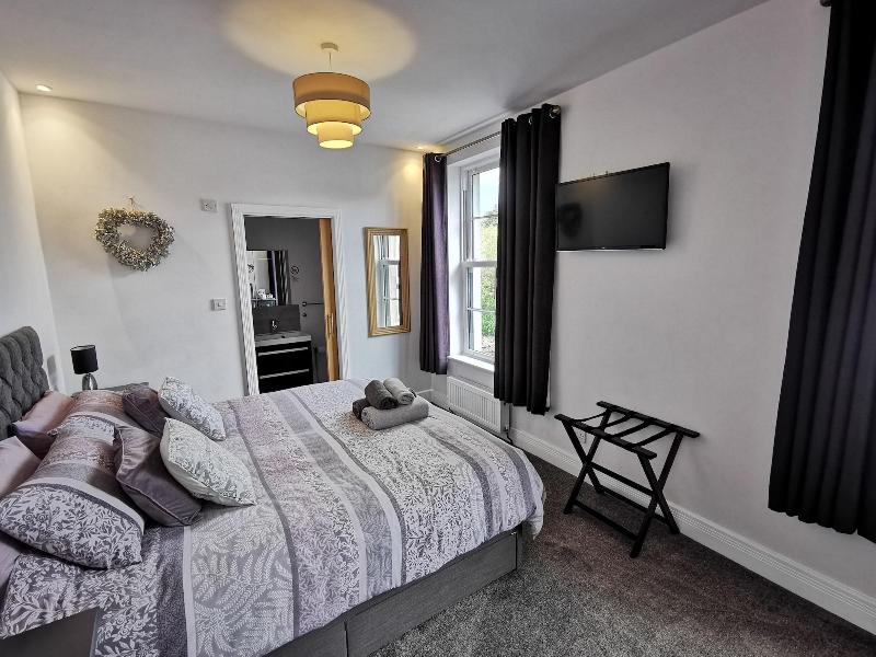 Saracens House Bed & Breakfast image