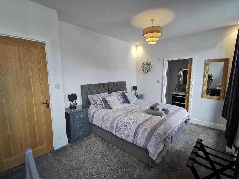 Saracens House Bed & Breakfast image