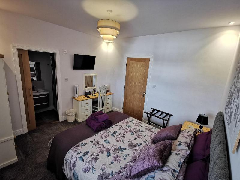 Saracens House Bed & Breakfast image