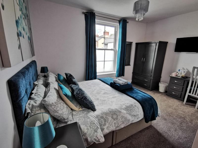 Saracens House Bed & Breakfast image