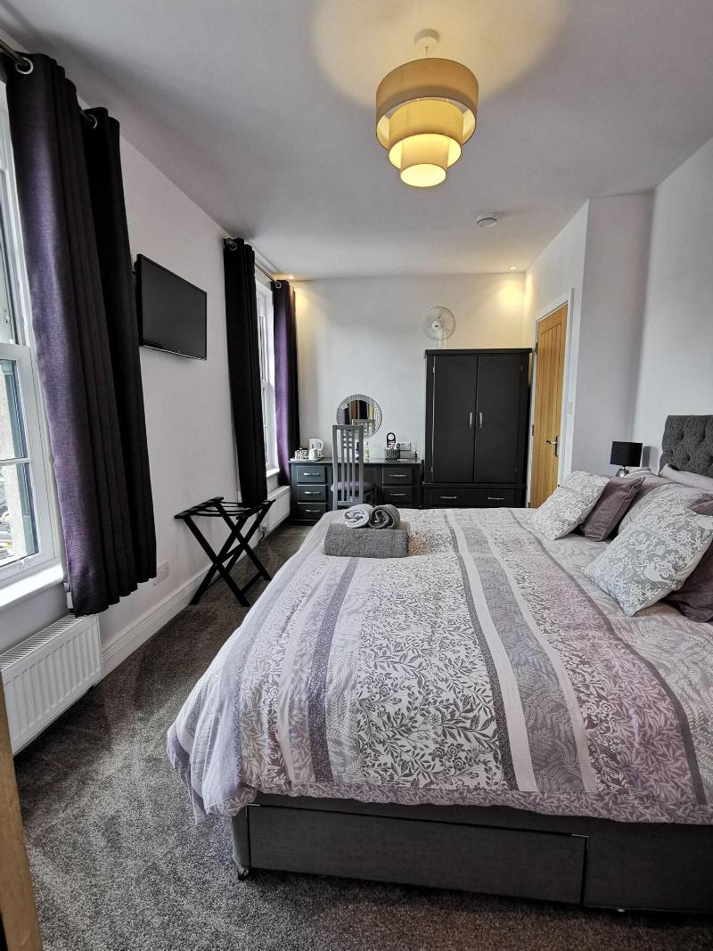 Saracens House Bed & Breakfast image