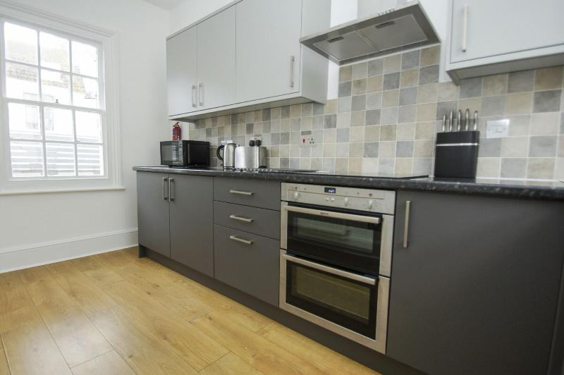 Marine Cottage Parking by Brighton Holiday Lets image