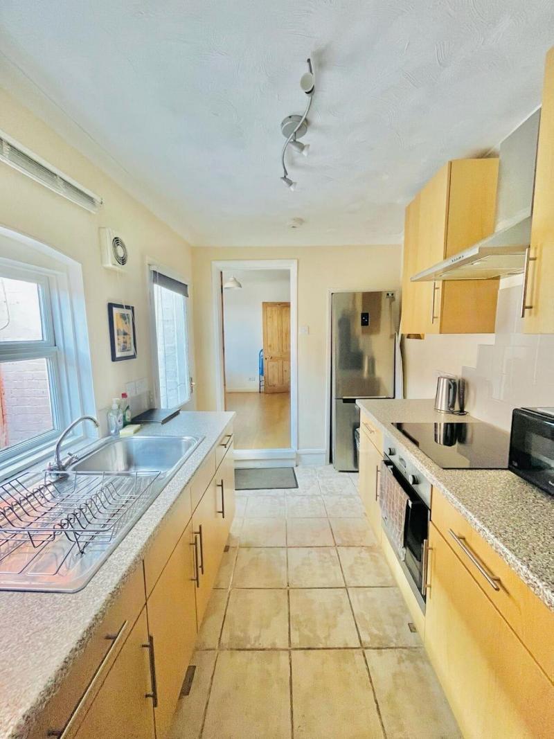 Edwards Cottage - Grove Road Cottages image