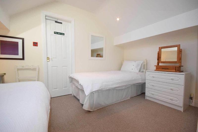 Inishclare Cottages image
