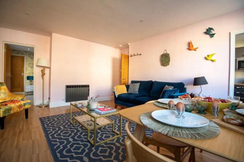 Dream Stays Bath - Haringtons Place image