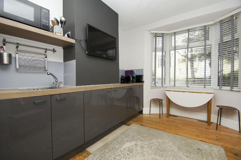 Brighton Abode by Brighton Holiday Lets image