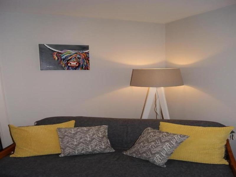 Shegarton Farm Cottages image