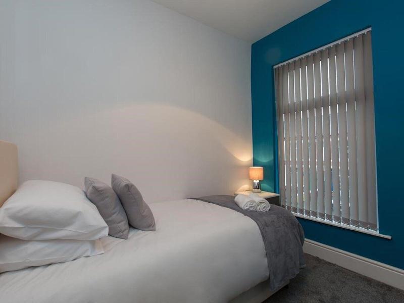 Townhouse @166 Ruskin Rd image
