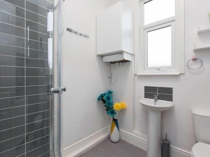 Townhouse @166 Ruskin Rd image