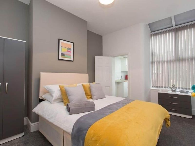 Townhouse @166 Ruskin Rd image