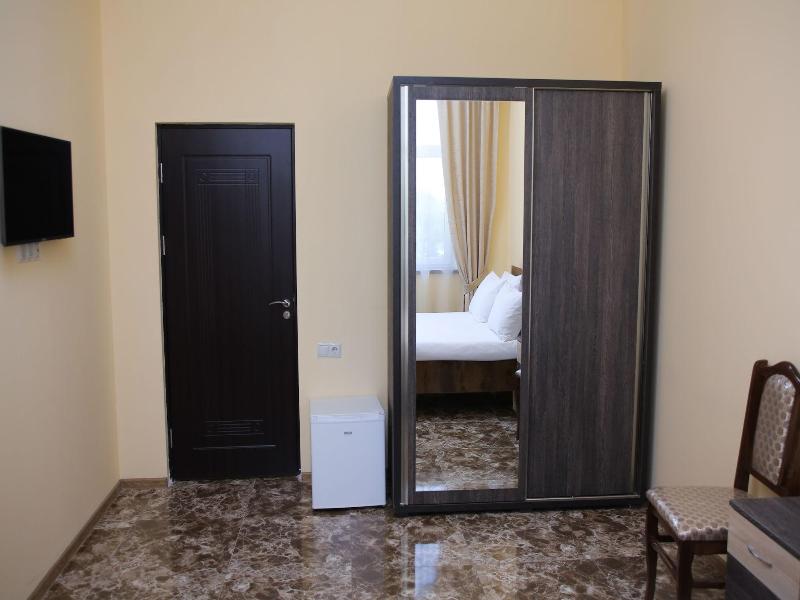 Red Hotel Yerevan image