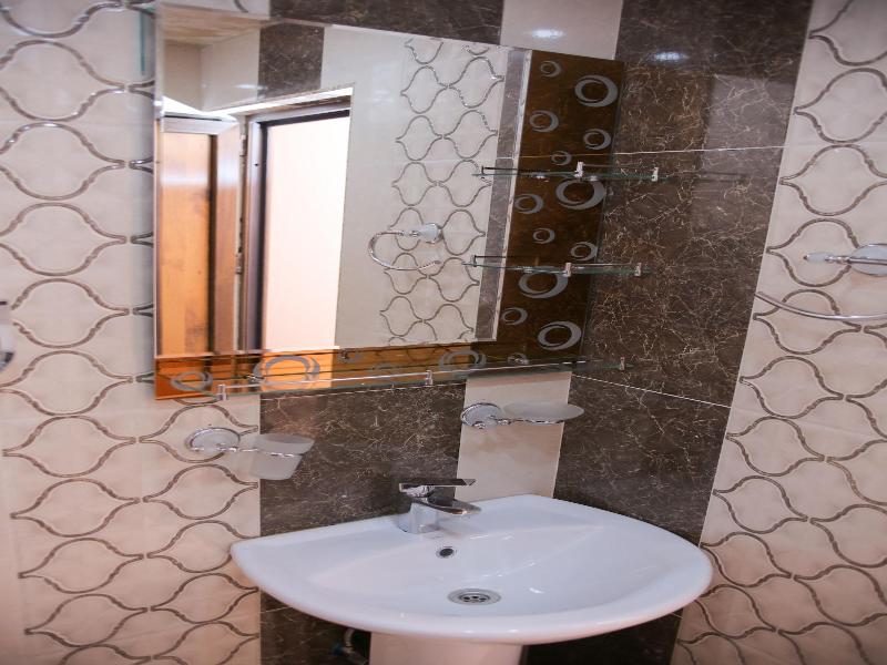 Red Hotel Yerevan image