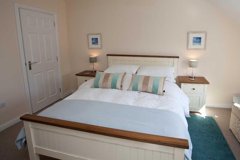 Port Charlotte Holidays image