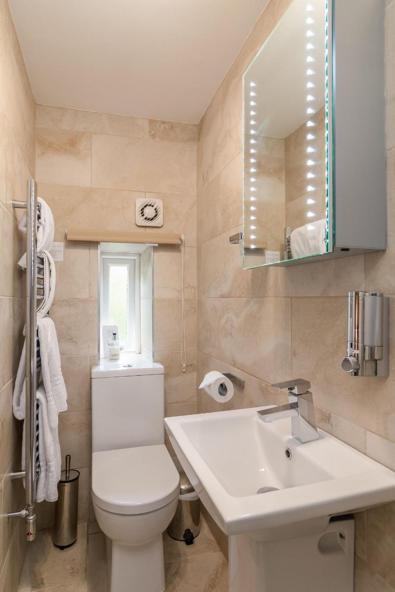 Stilworth House image