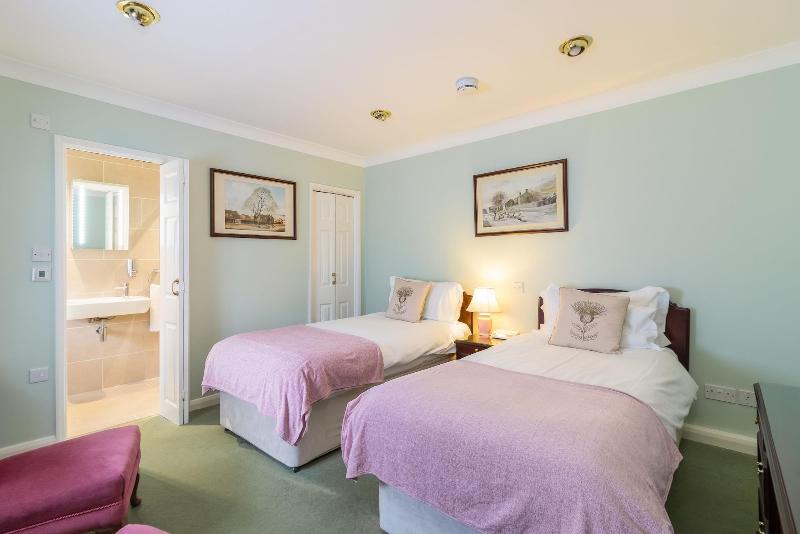 Stilworth House image