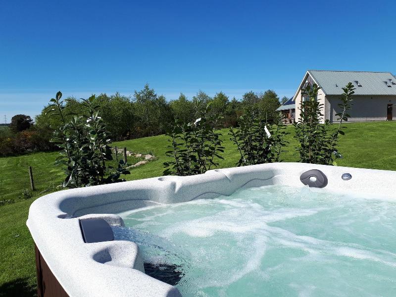 Clovenstone Lodges image