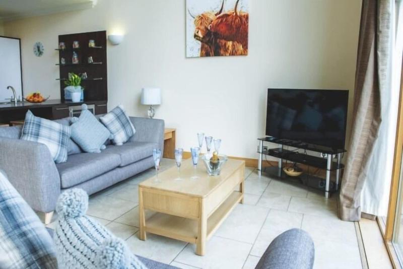 Clovenstone Lodges image