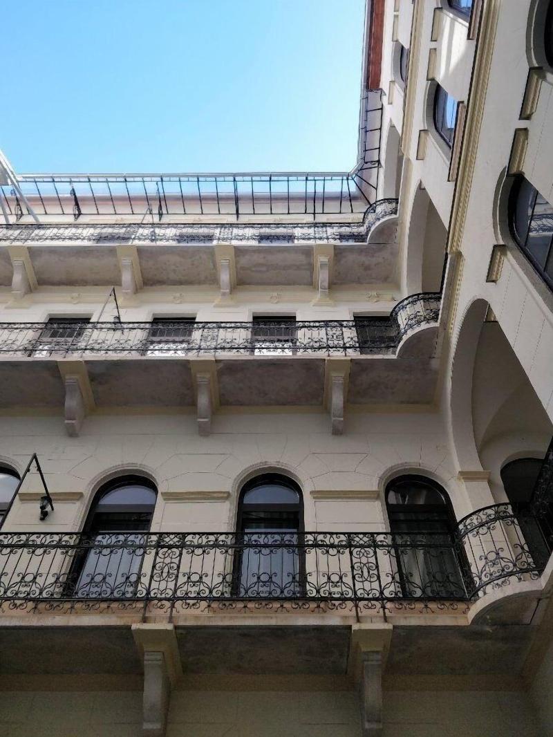 Gracia Apartment House image
