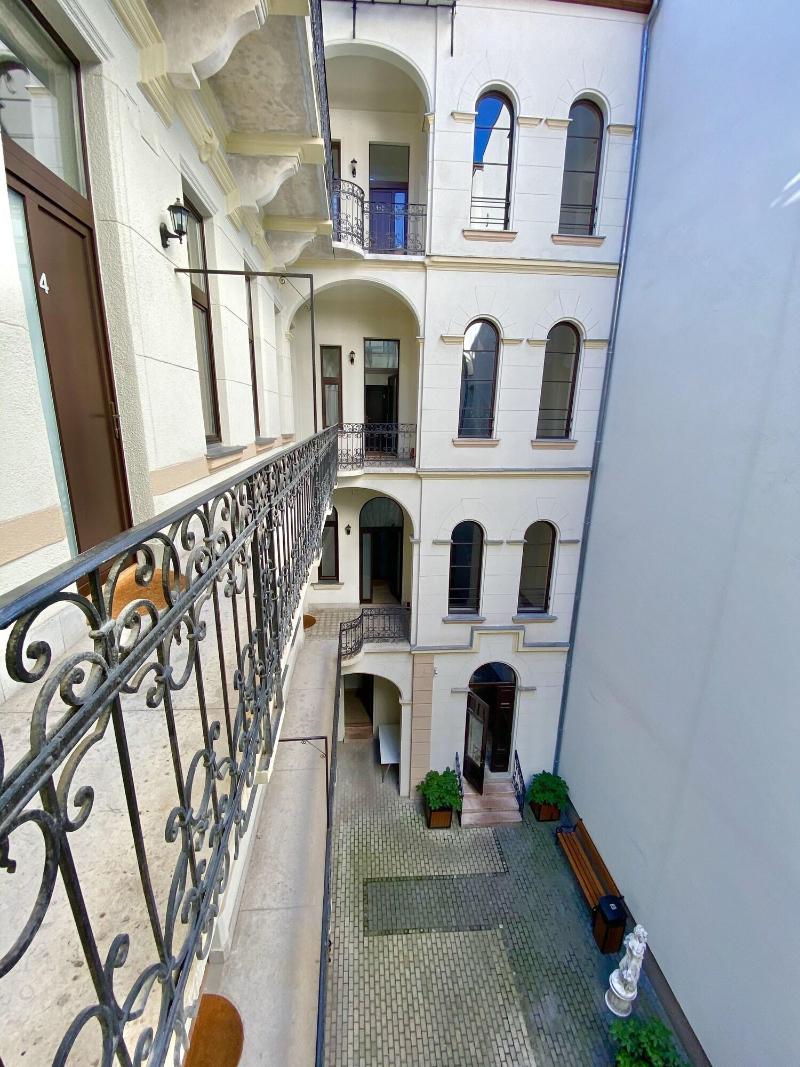Gracia Apartment House image