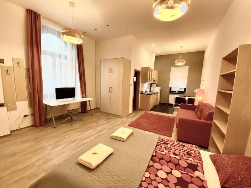 Gracia Apartment House image