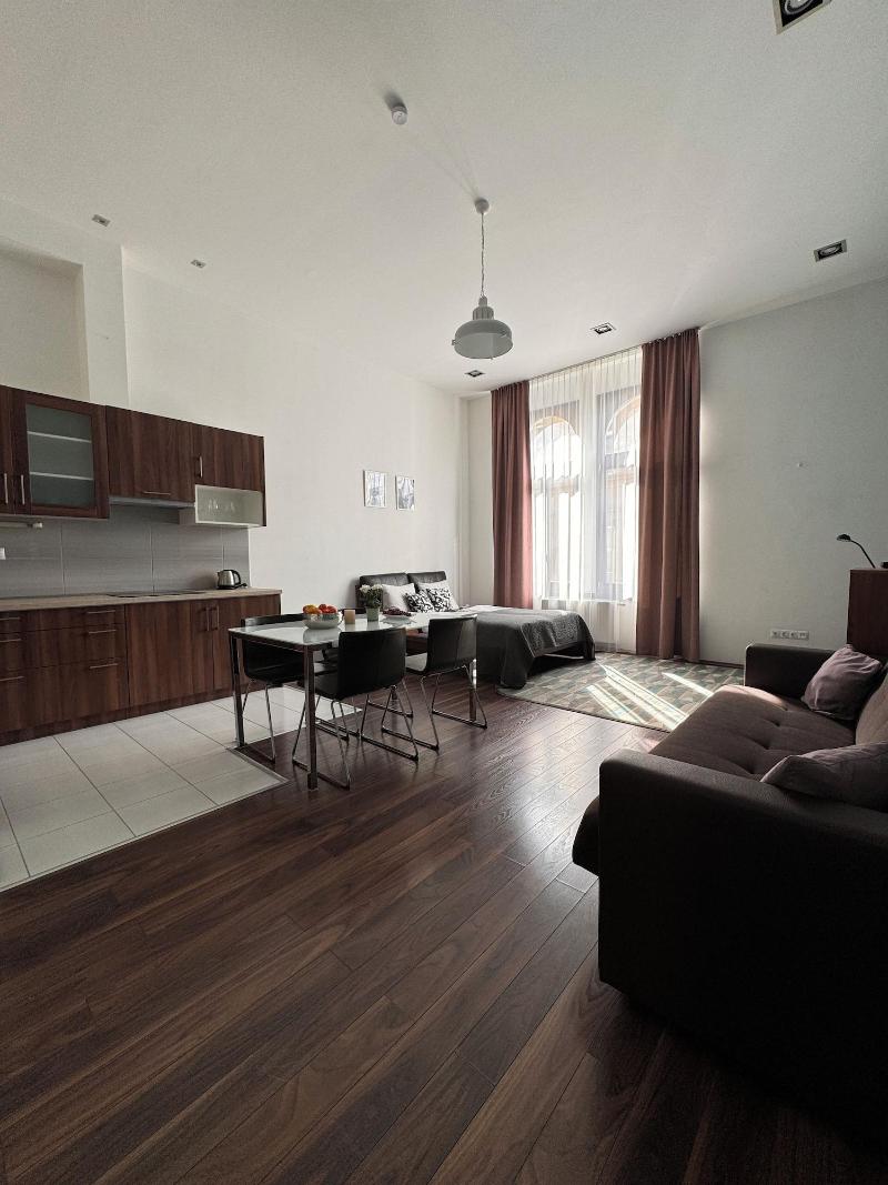Gracia Apartment House image