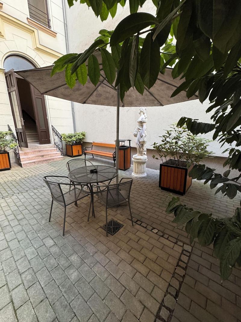 Gracia Apartment House image
