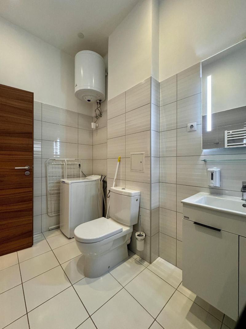 Gracia Apartment House image