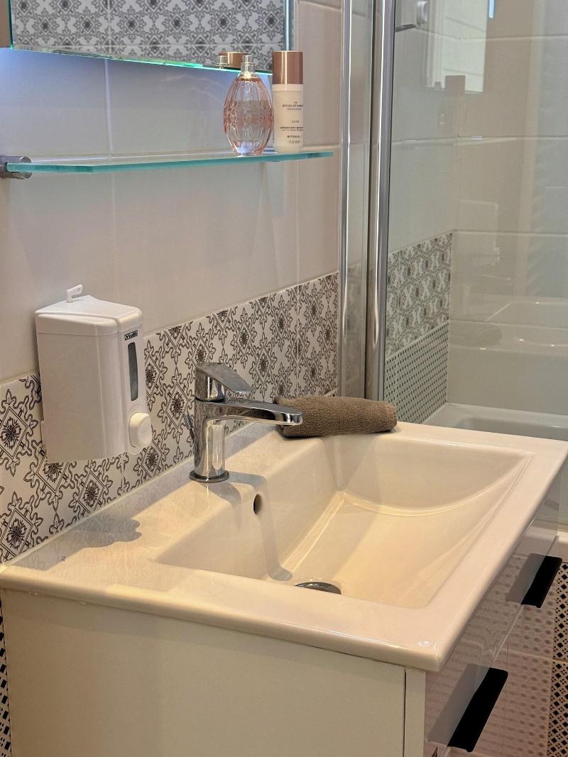 Gracia Apartment House image