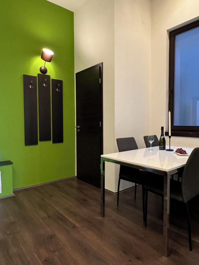 Gracia Apartment House image