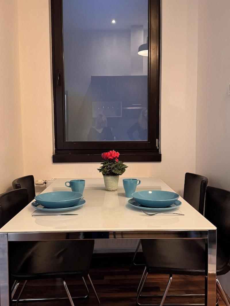 Gracia Apartment House image