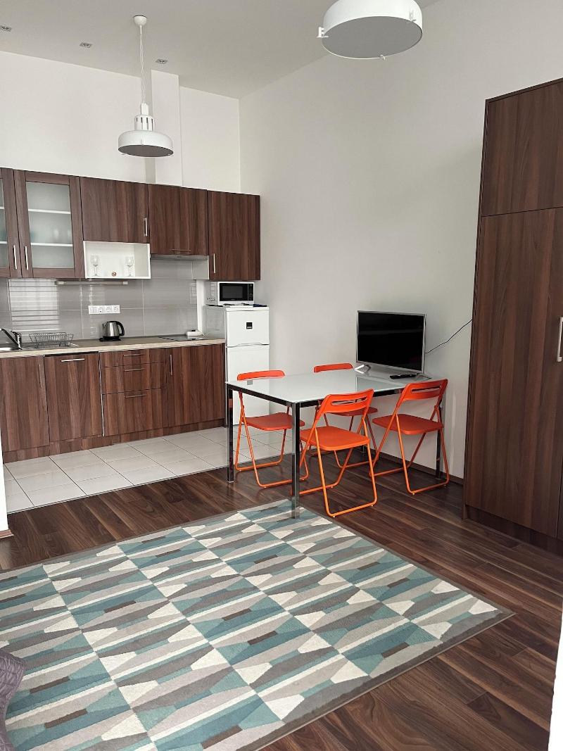 Gracia Apartment House image