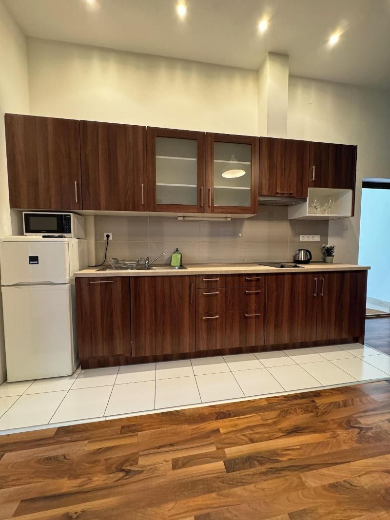 Gracia Apartment House image
