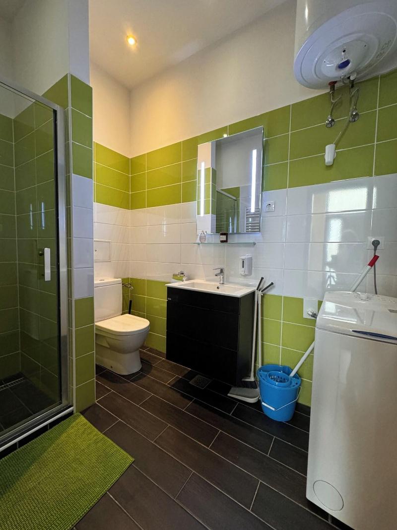 Gracia Apartment House image